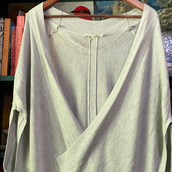 Lightweight shrug - Picture 2 of 5